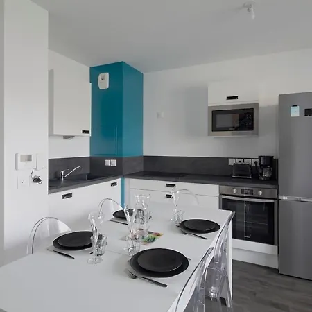 Le Ce - 2pparkingterrasse *